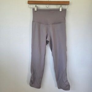 Champion Capri Leggings with Mesh Cutouts - XS